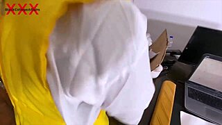 Beautiful Girl in School Paid for Uncensored Version