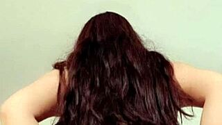 Doña mary gets aroused and sends nude photos