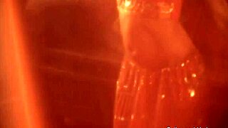 Lay Her Down This Beautiful Indian Mature MILF Brunette As She Dances Solo Amateurs