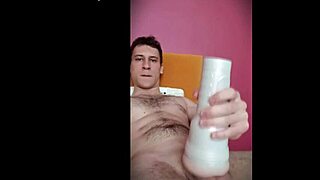 Pretty boy uses toy to cum