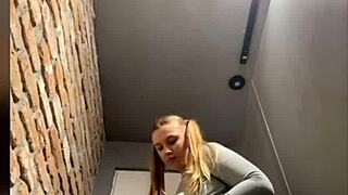 Fingering anal close up public masturbate sit on the cam