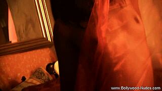 Lay Her Down This Beautiful Indian Mature MILF Brunette As She Dances Solo Amateurs