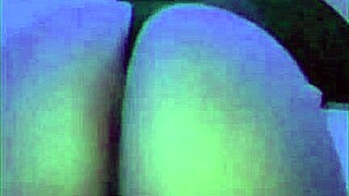 Mature milf Doña Mary gets undressed as husband leaves