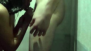 Latina mature pornstar fucks like star and loves like Shakespeare with big ass and squirting