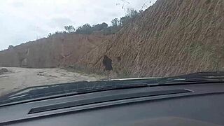 Ay, duele pequeña e inocente chavita putipobre de tijuana le da las nalgas a un viejo por apoyo económico real no fake