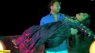 Indian Model Bhabhi Feels Intense Passion During Devar Bhabhi Sex