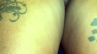 Boyfriend's dick sucked in sloppy blowjob and creampied