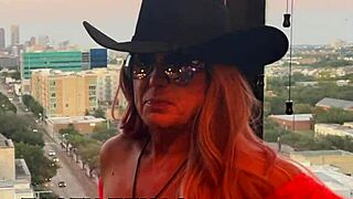 i enjoy big tits pornstar in tasty texas shots at luxury hotel