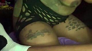 Boyfriend's dick sucked in sloppy blowjob and creampied