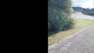 trashy kiwi milf pissing on roadside with traffic 🚗