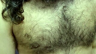 peludo shows off in public for ten minutes without cuts