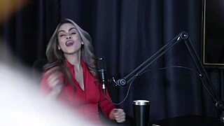 Sofie Lollipop Transsexual Proves Her Blowjob Skills On Show, Drinks Milk And Kisses Presenter