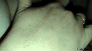 I forcefully ate my stepmother's pussy until cumming inside and impregnating her in the bedroom