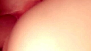 Petite shaved pussy gets creampie orgasm