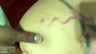 pedi um lanche e o entregador do ifood fez um lanchinho tambem comeu minha buceta e gozou na minha boca