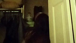 mollyjanexxx update 3 big natural tits backstage solo