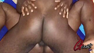 Girlfriend Enjoys Homemade Missionary Orgasm