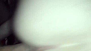 This chef milf is giving a pity fuck 😏