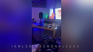 Roommate Gives Sloppy Toppy And Takes Bbc