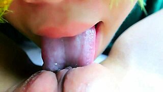 Photographer licks Thai girl's pussy behind scenes.