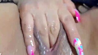 Rubia de tetas grandes coño peludo y culo roto - habla muy sucio - anal 😈