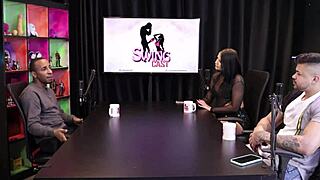 Black top chats with Tifany swing