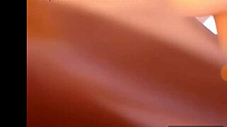 crazy euro bitch squirting on webcam