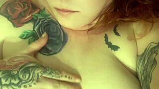 Beautiful Chubby Redhead Masterbates With Wet Pussy