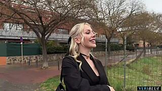 I Meet A Blonde Girl In The Middle Of The Street And We Fuck In Public