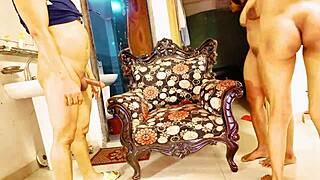 Girlfriends in intense threesome