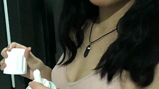 Hermanastro imagina si te follo asi todas las mañanas 😏