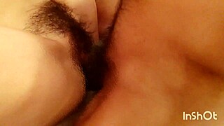 閲覧注意 熟女のアレ中の中出しwarning Creampie During Menstruation In Taboo Sex