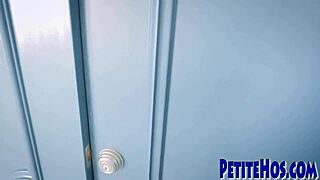 tiny teen 18+s sharing dick and getting fingered in group 😏