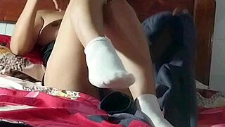 mando mis videos al jefe para calentarlo y luego dejar que me folle bien duro