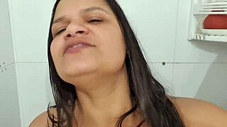 would you fuck me if you received this on your cell leave your comment paty bumbum 13 997734140