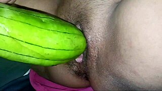 THIEF FOR CASH LETS HOMEOWNER FUCK HIS BUSTY ACCOMPLICE!