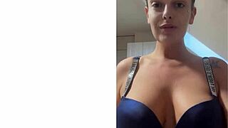 were on a date and you see this pic in my phone would you stay or would you leave after finding out im addicted to pegging