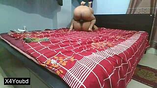 my wife gets fucked by desi guy