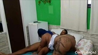 gordinha safada adora dar cuzinho