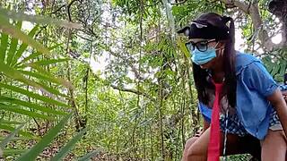 Pinay Teen Fucked by Guard in Jungle!