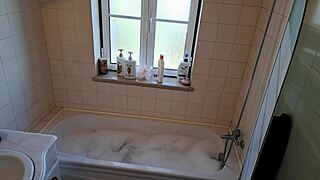 latina wife calls handyman to fix the hot tub