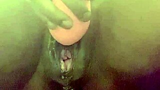 milf squirts close up on webcam with toys