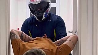 motoboy enters bathroom fucks woman pissing she cums hard begs for pussy