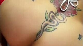 An honest opinion from a Venezuelan woman about who is the better lover: a Quiteño or a Guayaco