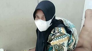 ngentot istri sialan tukang selingkuh bent over doggystyle?