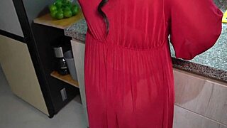 big-ass stepmom caught by burglar at home 😱