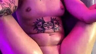 tattooed nerd babe gets licked in missionary roleplay