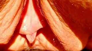 Maturemons sexy mature shows huge wet pussy