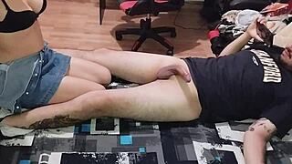 Rica Mamada Termina En Sexo Salvaje Con Jovencita Universitaria 😈