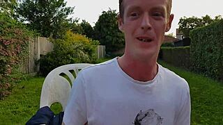 foot job and pussy gushing fun